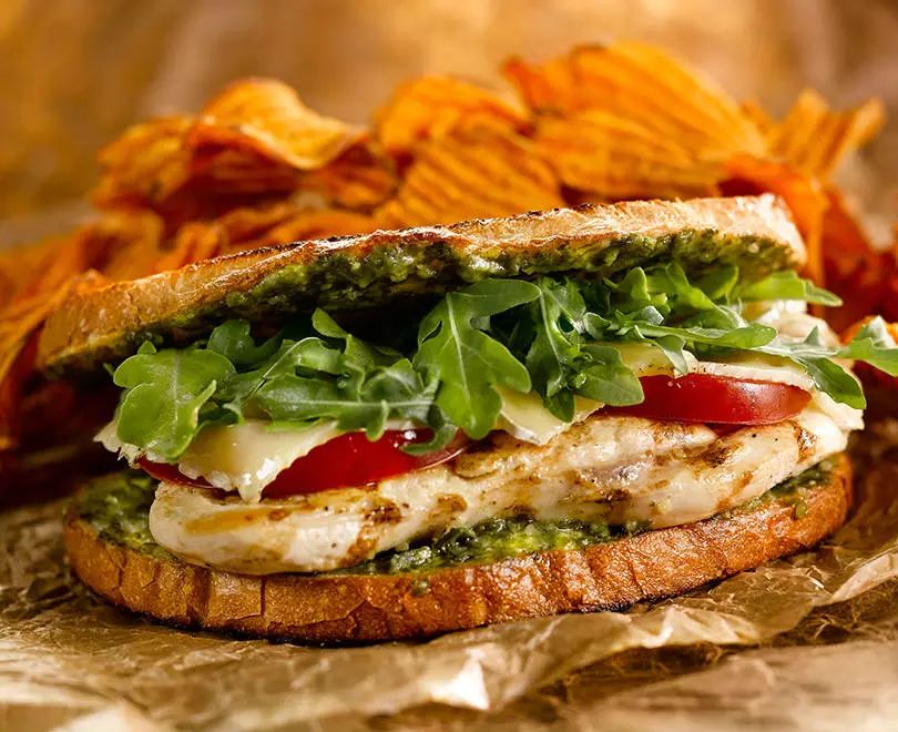 Irresistible Chicken Fried Chicken Sandwich Recipe: A Crispy Delight for Your Taste Buds