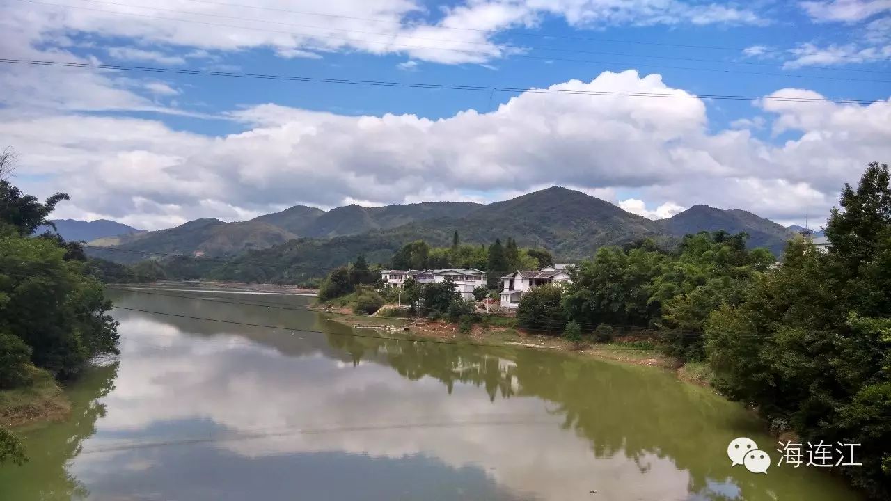 据了解,山仔水库是福建省连江县黛江(溪)风景区的腹心,在