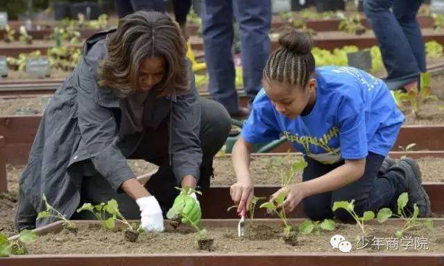 她是美国最强“贤内助”，完美诠释成功女人应有的胸怀