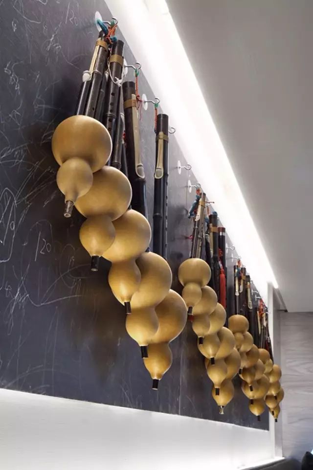 福爾波亞麻地板一平米價(jià)格_100平米房間防水需要做多少平米_60平米需要多少塊木地板
