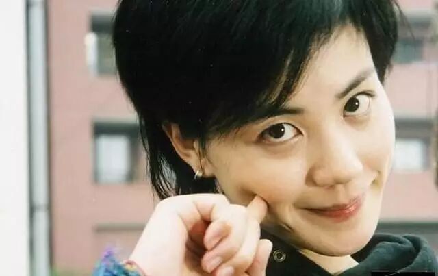 李亚鹏给王菲的情诗太腻歪 揭秘王菲的5个男人