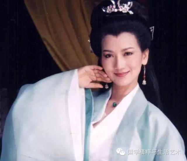 赵雅芝: 美了六十年 醉上一辈子