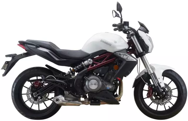 Benelli BN302 con ABS modelo 2017 640?wx_fmt=jpeg&tp=webp&wxfrom=5&wx_lazy=1