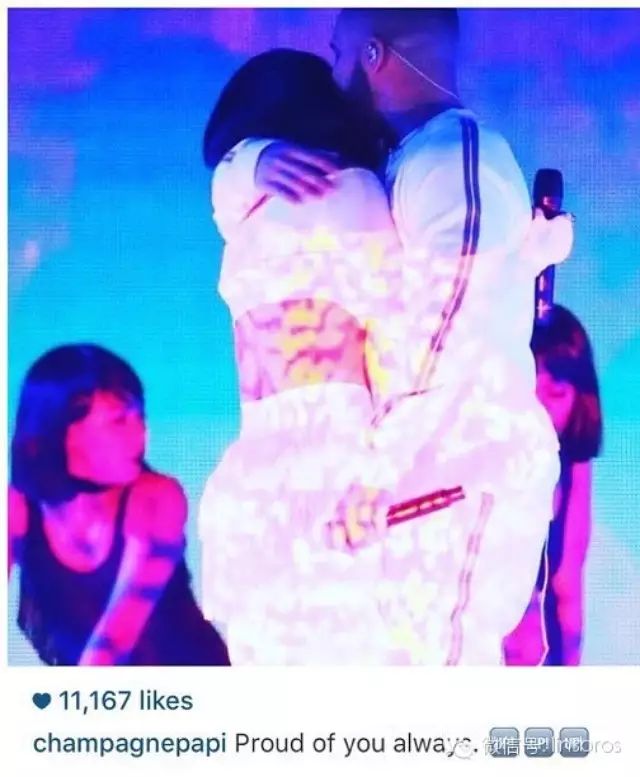 Drake和旧爱Rihanna渐入佳境..感觉像情侣 (照片)