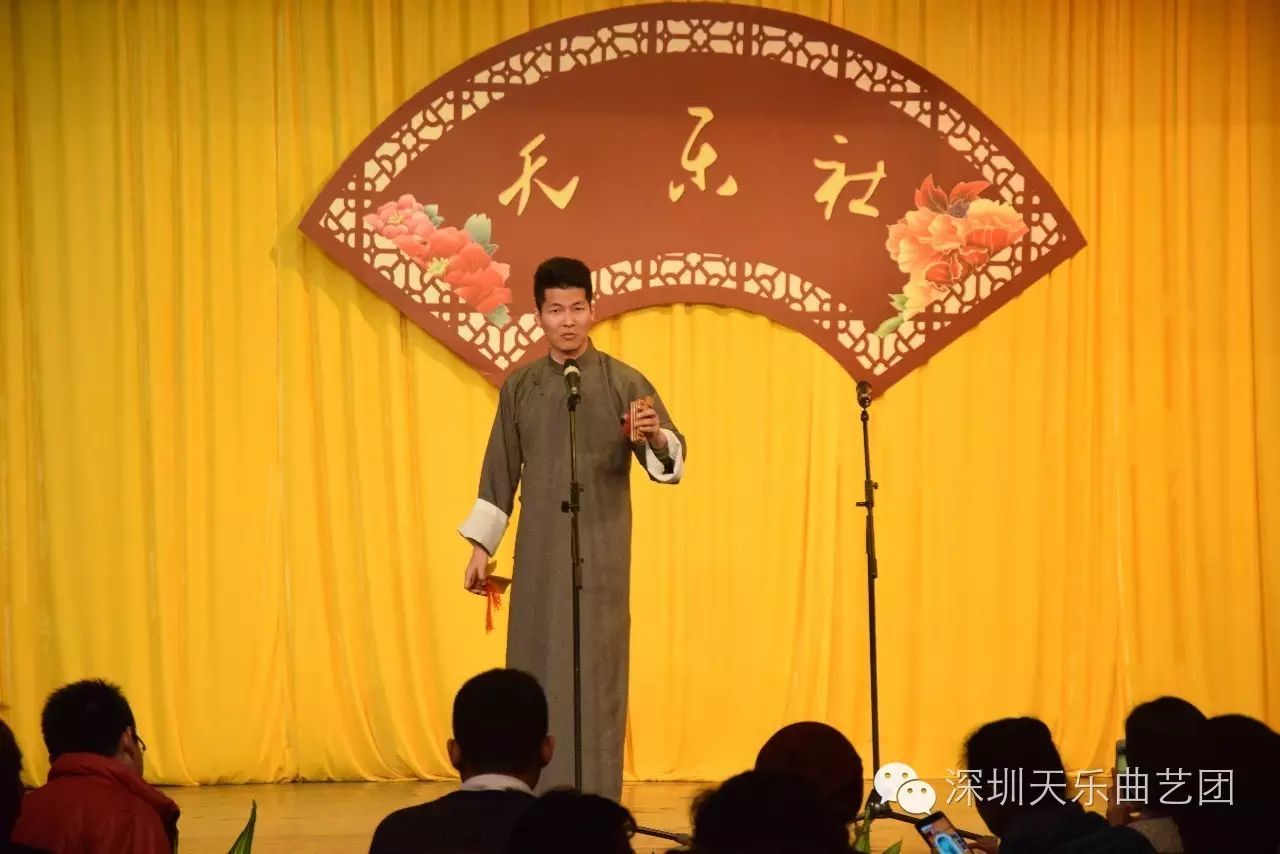 快板书《武松打虎》表演者:丁佳豪