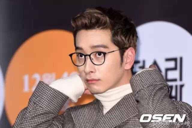 尹相铉、李光洙、黄灿出席电影〈德水里五兄弟〉的舆论试...