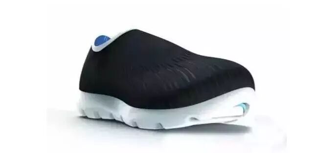 眼界大开：鞋子也能指挥人绕开障碍前行 | 前沿早知道