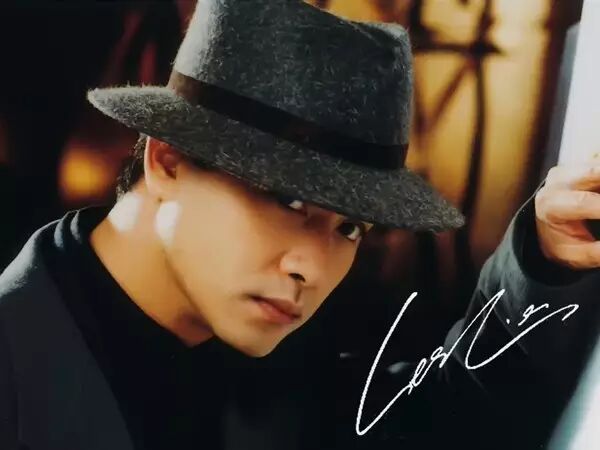 张国荣自杀真相:被鬼引诱