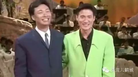 最意想不到的合唱:费玉清PK张学友《偏偏喜欢你》,基...