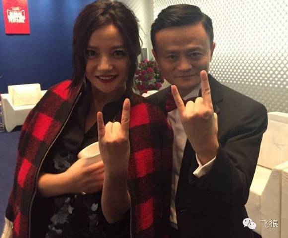 赵薇到底是哪国人?还有没有中国心?它出名的背后势利都是哪些人?