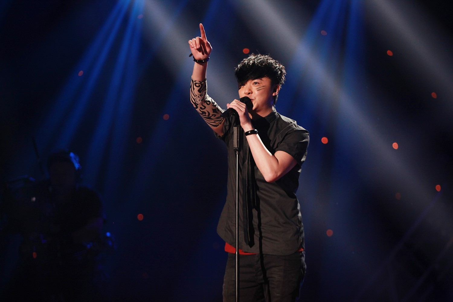 《麦王争霸》回顾:洪卓立意外离场 &ldquo;内定四强&rdquo;传闻不攻自破