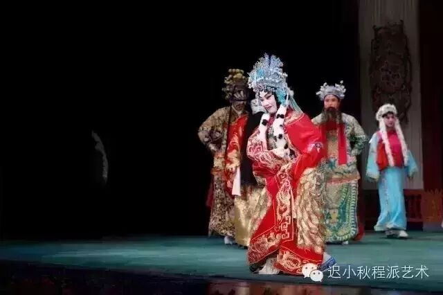 响有余兮思无穷——观迟小秋《文姬归汉》有感