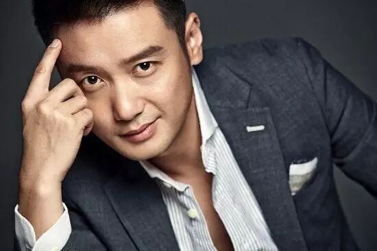 【星闻】他曾是央视主持,与黄渤是好兄弟,现甘愿演绎小...