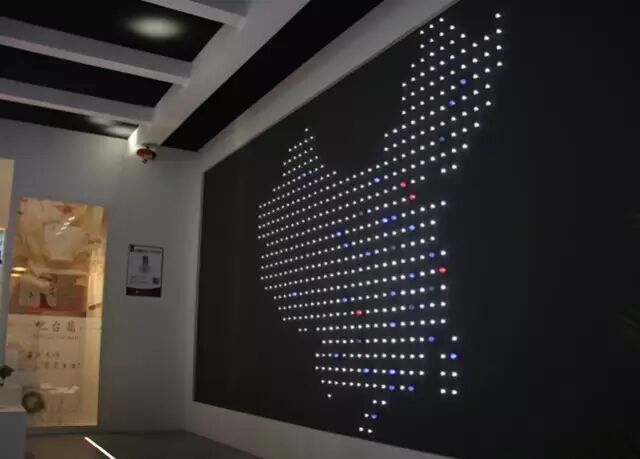 【光亚展】乐雷光电亮相2016广州国际照明展，现场新品引爆观众热情