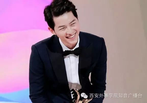 宋仲基 李易峰出席 SIA 风尚大典  实力帅