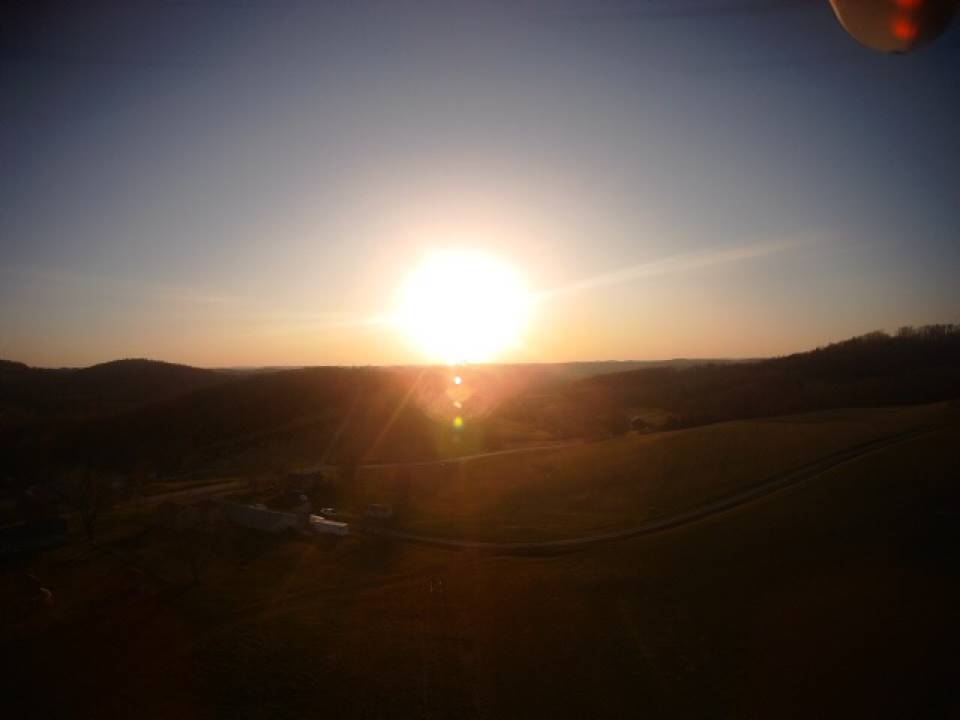 以無人機為眼，跟這個夏天SAY HI