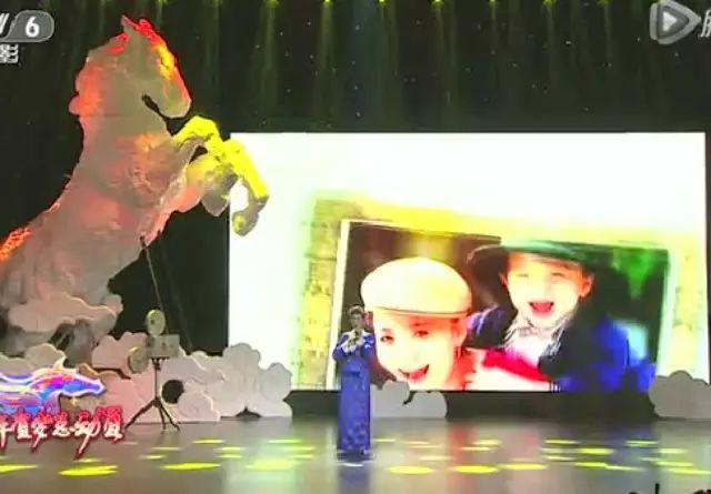 女中音降央卓玛动情演唱 父亲 ,眼泪不听话了