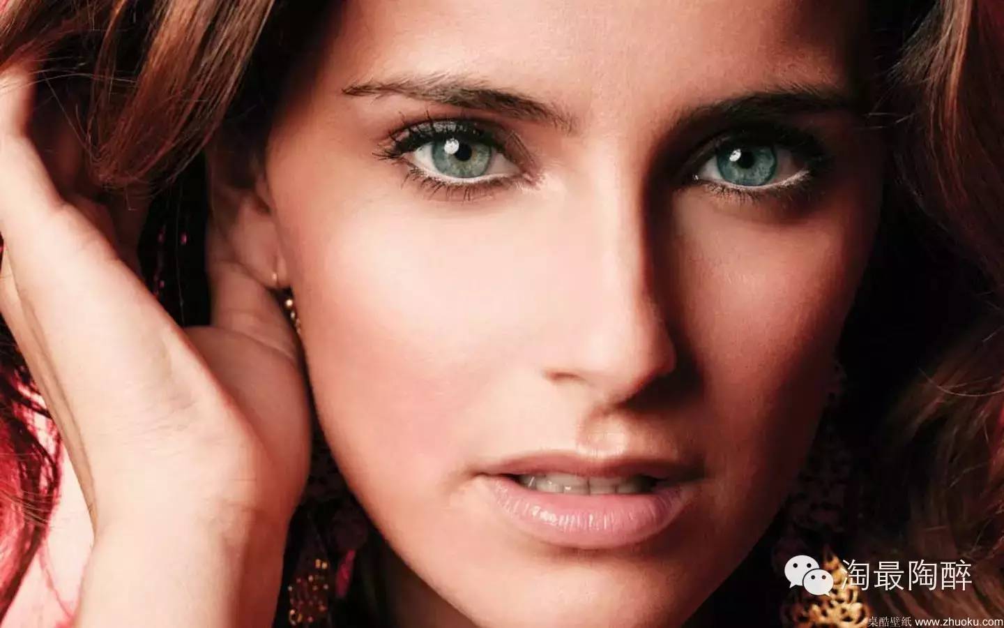 【简评】Nelly Furtado - Say It Right