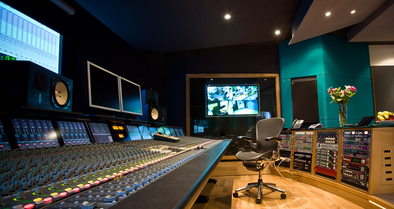 SSL 500 Format Rack ģK