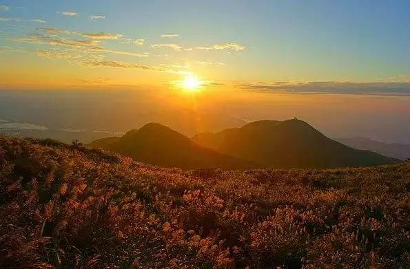 年味十足!盤(pán)點(diǎn)2月份中國(guó)最美的10個(gè)地方