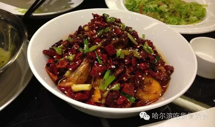 哈尔滨那些有大包房大桌菜品还一级棒的饭店，你想跟朋友去哪家聚上一聚？