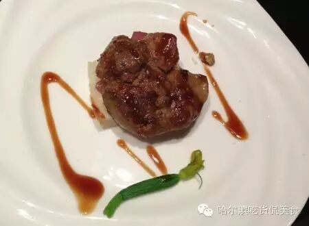 哈尔滨那些有大包房大桌菜品还一级棒的饭店，你想跟朋友去哪家聚上一聚？