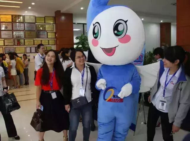 强力巨彩超萌吉祥物亮相啦