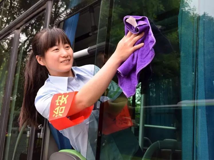 张杰:细心真诚的好姑娘