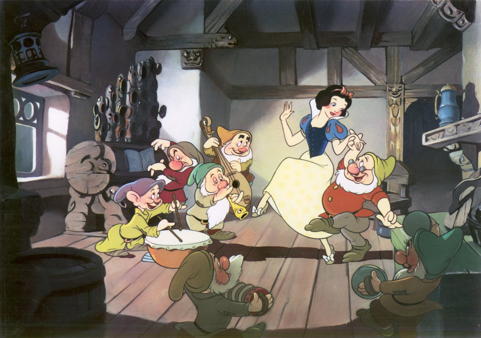 《白雪公主和七个小矮人》自1937年首映以来,一共上映了 9次之多!