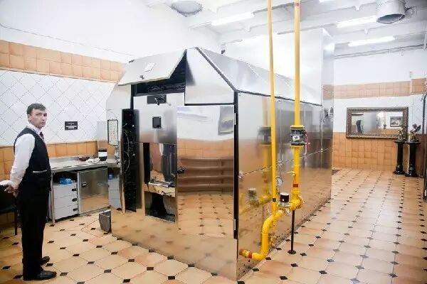 豪宅大揭秘，养鲸鱼、住古堡、高安保……你想得到吗？