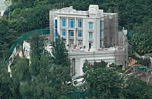 豪宅大揭秘，养鲸鱼、住古堡、高安保……你想得到吗？