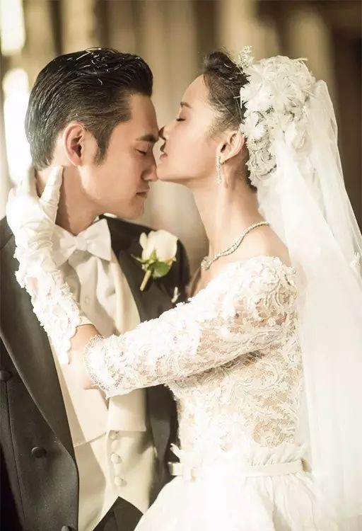 比黄晓明更屌炸天的婚礼竟然是.......