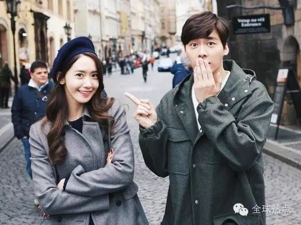 吴亦凡张杰陈伟霆井柏然李易峰杨洋是这么和女明星照相的!