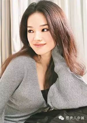 她貌美多金禁片出道,张震王力宏拜倒裙下,如今四旬难寻...
