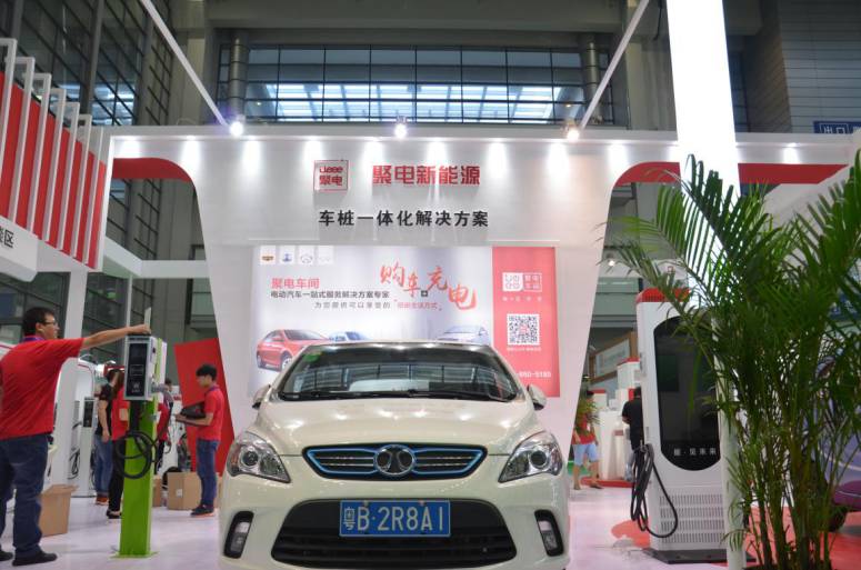 聚电新能源携45款全品类充电桩产品亮相深圳国际充电技术设备展