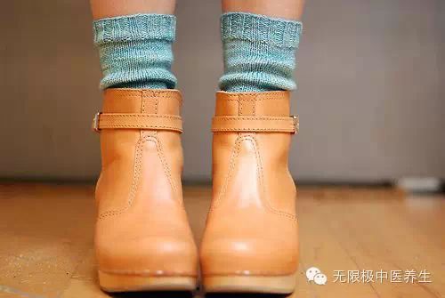 我们最孤独的,是在心途中迷失了自己 - 阿弥陀佛 - 南无阿弥佗佛 我们最孤独的,是在心途中迷失了自己 - 阿弥陀佛 - 南无阿弥佗佛