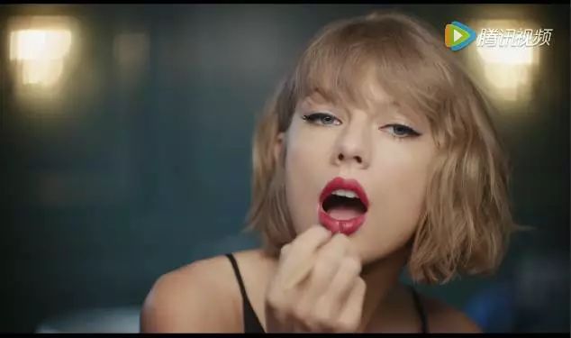 Taylor Swift最新苹果广告,好逗比的视频