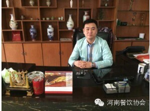 【人物专访】罗中旭:就是要让加盟商省钱省力