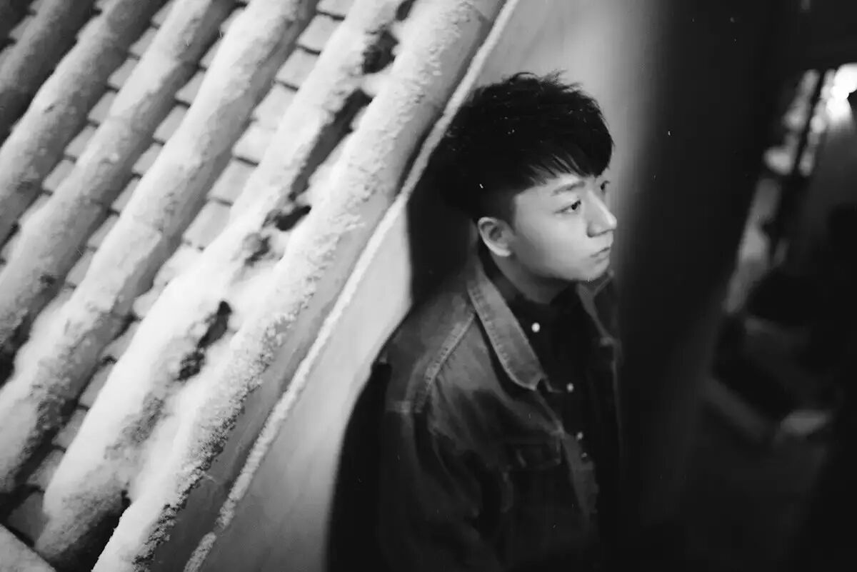 张磊首张专辑《张磊的》正式上线 金牌制作还原真实张磊