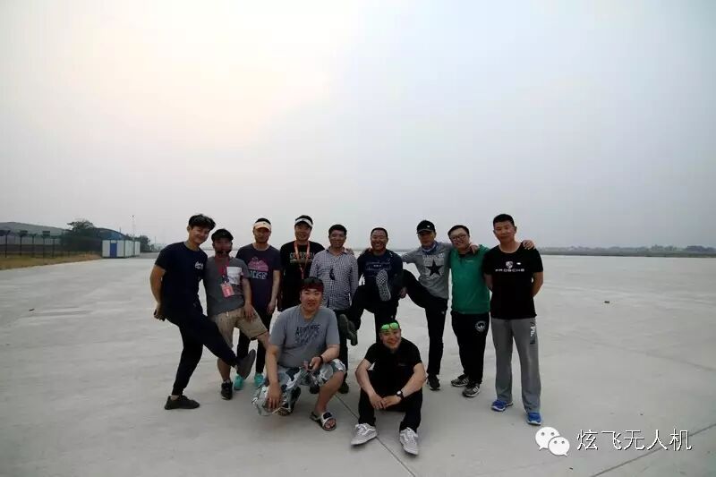 炫飛無人機駕駛培訓(xùn)十期 榮耀收官