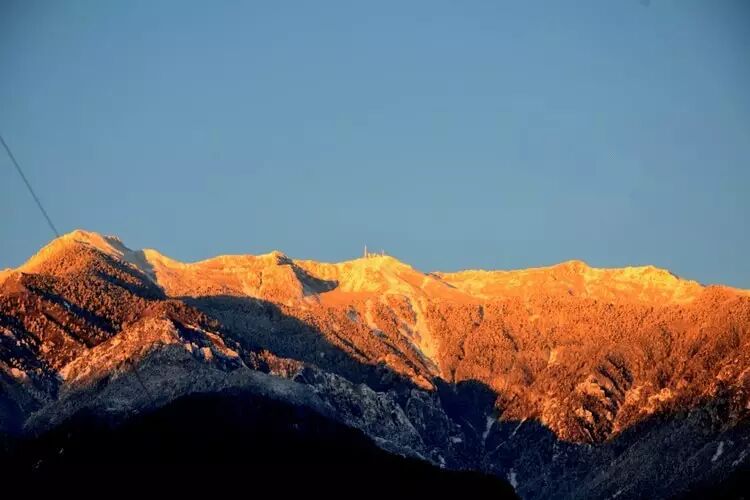 回眸的一瞬间，明白了爱情。887 / 作者:碧澄匀 / 帖子ID:116043