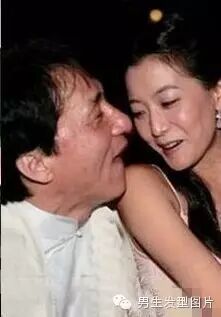 那些年,成龙竟然占过这么多女星的便宜!