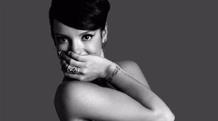 7. 明星  你看你看Lily Allen的脸,和她的指甲.