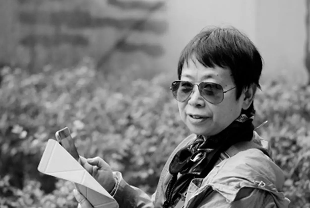 【砚边谈艺】杨春华：觉悟有情人