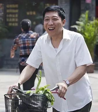 &ldquo;爸爸专业户&rdquo;韩童生和他的大牌女儿们