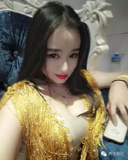 两性知识:女人什么样的乳房最美?-怀孕期