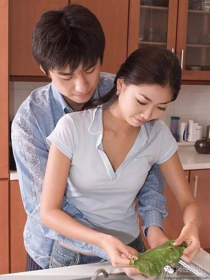 两性知识:10种秘诀让啪啪提升一个逼格-怀孕期