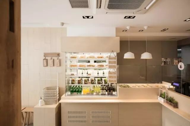 Excuse me,这是比无印良品还性冷淡的吉野家？