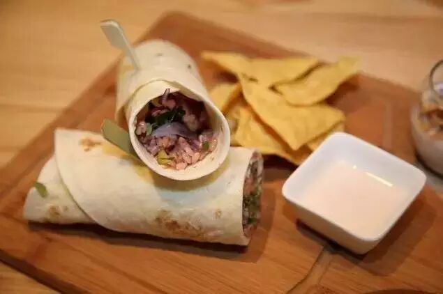 Excuse me,这是比无印良品还性冷淡的吉野家？