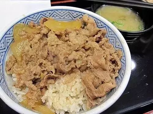 Excuse me,这是比无印良品还性冷淡的吉野家？